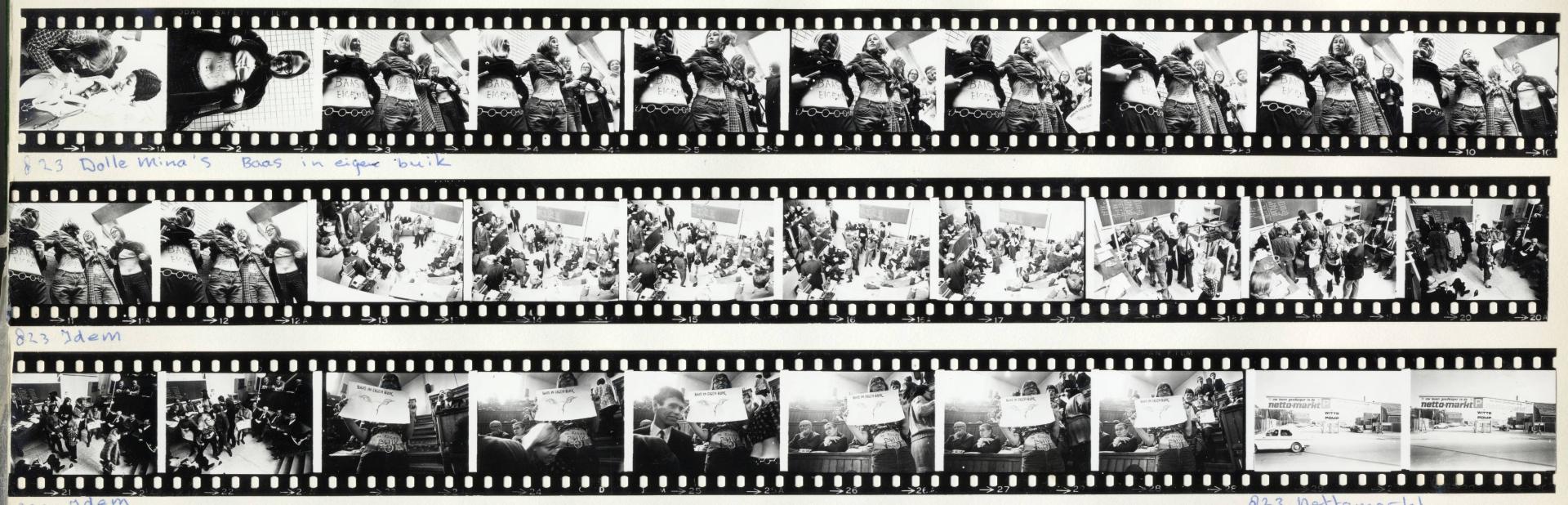 Herschel, Jaap J. / Fotopersbureau &#039;t Sticht / Spaarnestad Photo (05887). Vrouwenemancipatie, feminisme Nederland. Dolle Mina&#039;s demonstreren voor het recht op geboortebeperking en abortus, door hun buik te laten zien met de strijdleus &#039;baas in eigen buik&#039;. Demonstratie van &#039;Man Vrouw Maatschappij&#039;. Utrecht, 14 maart 1970. De scan toont de gehele filmstrook zoals deze is belicht tijdens de actie door fotograaf Jaap Herschel.